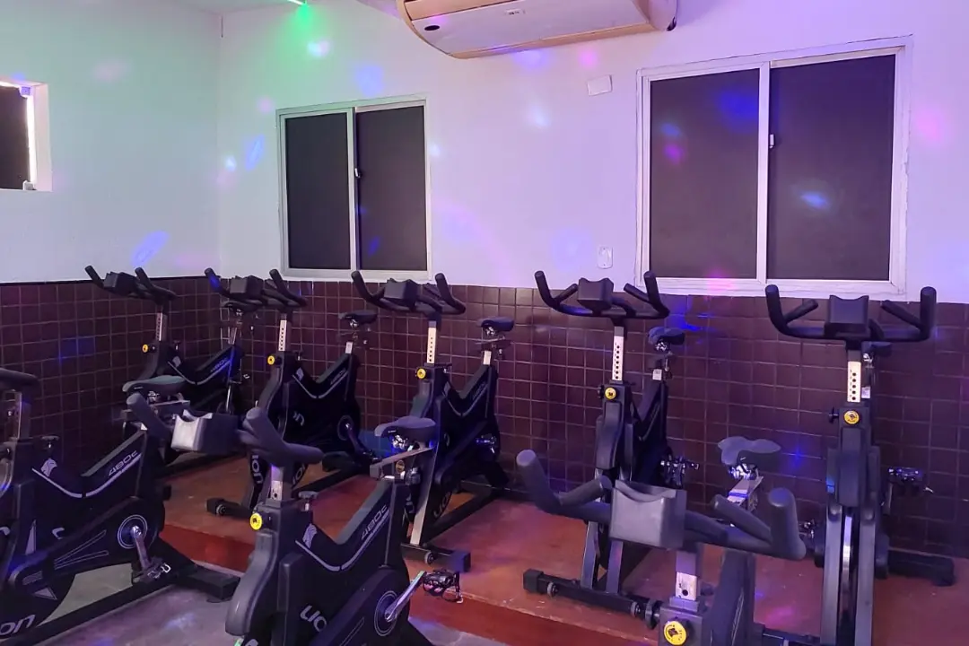 Bicicleta ergométrica - Academia Piatã fitness Salvador - Bike saúde cardio